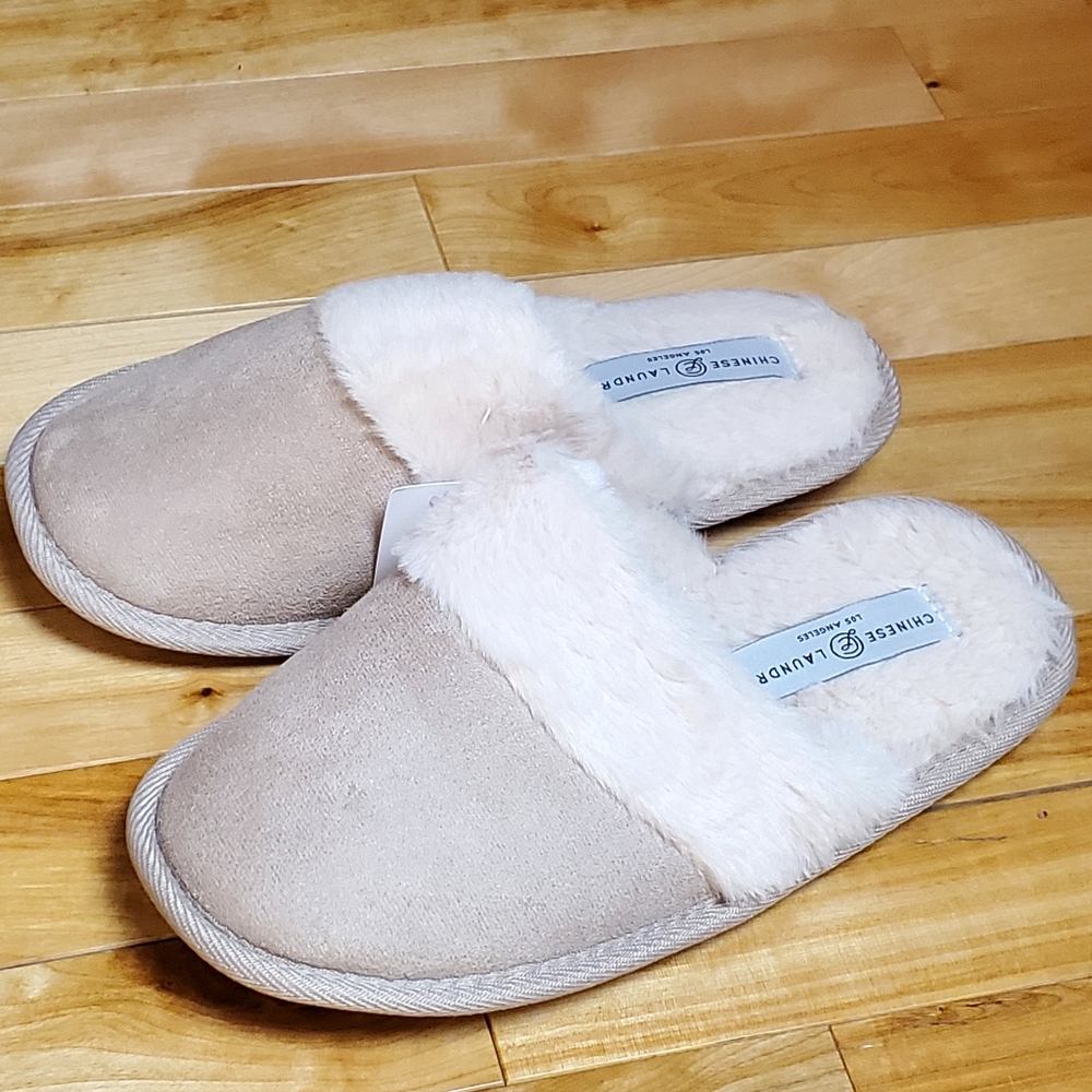 Chinese Laundry‎ Slippers Size M/L